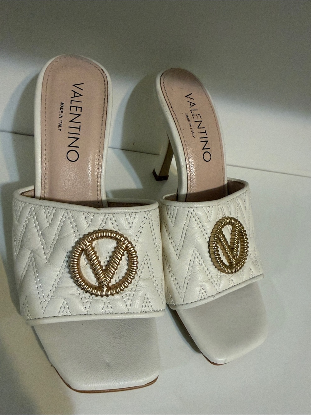 Valentino by Mario Valentino Venere Ivory Quilted Leather Heeled Sandals Size 7 - Picture 5 of 16
